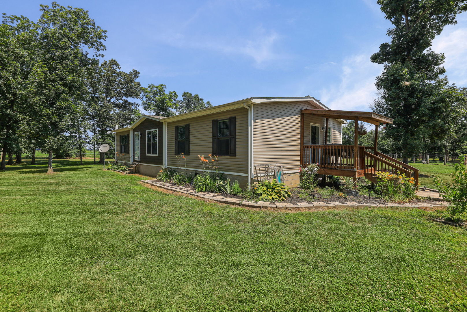 Homes for sale in Pocahontas, IL | 21824 Southwoods Ln, Pocahontas, IL 62275 | MLS# 12710000