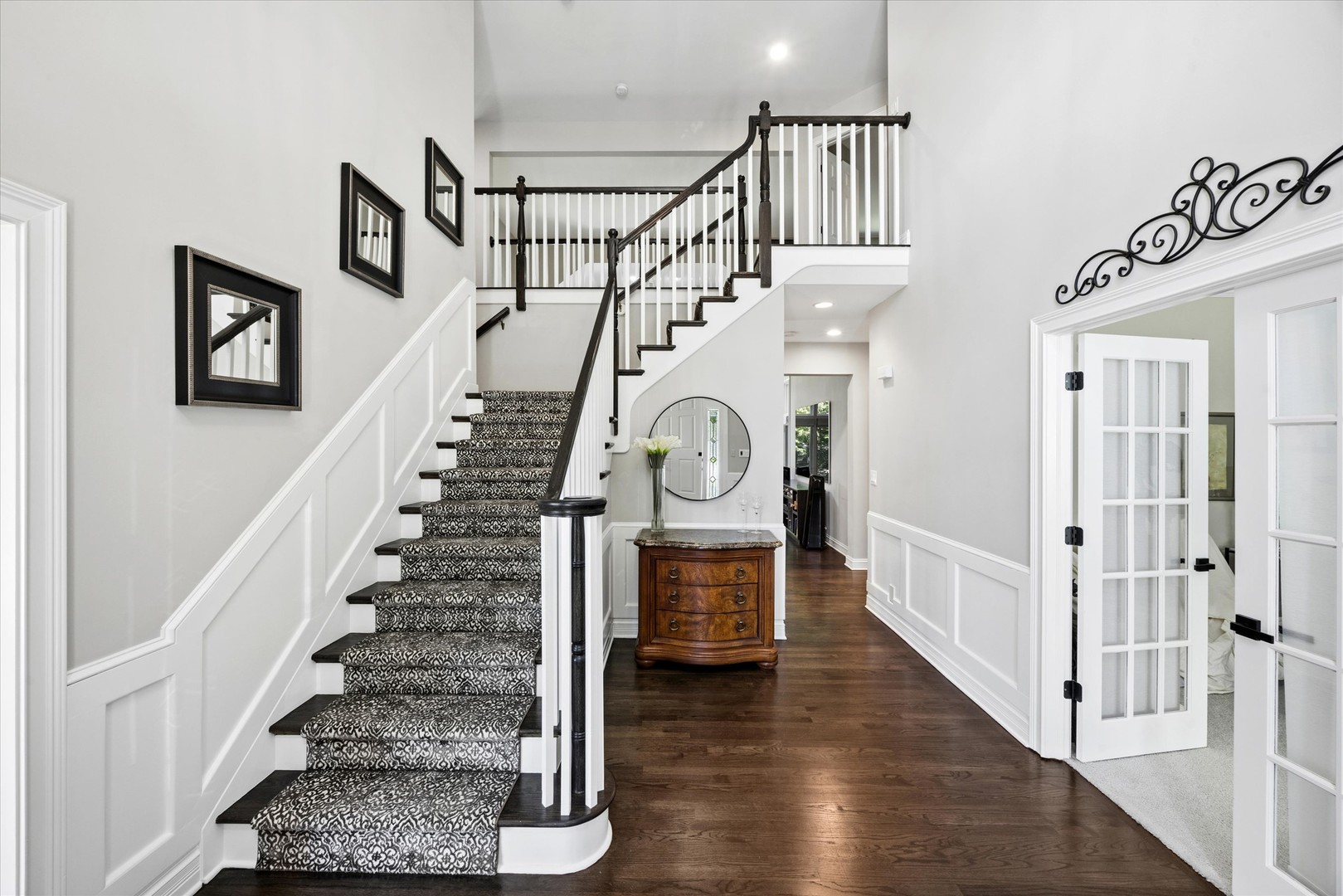 3rd image of 2S351 Chaucer Ct, Glen Ellyn, IL 60137 | MLS# 12710004