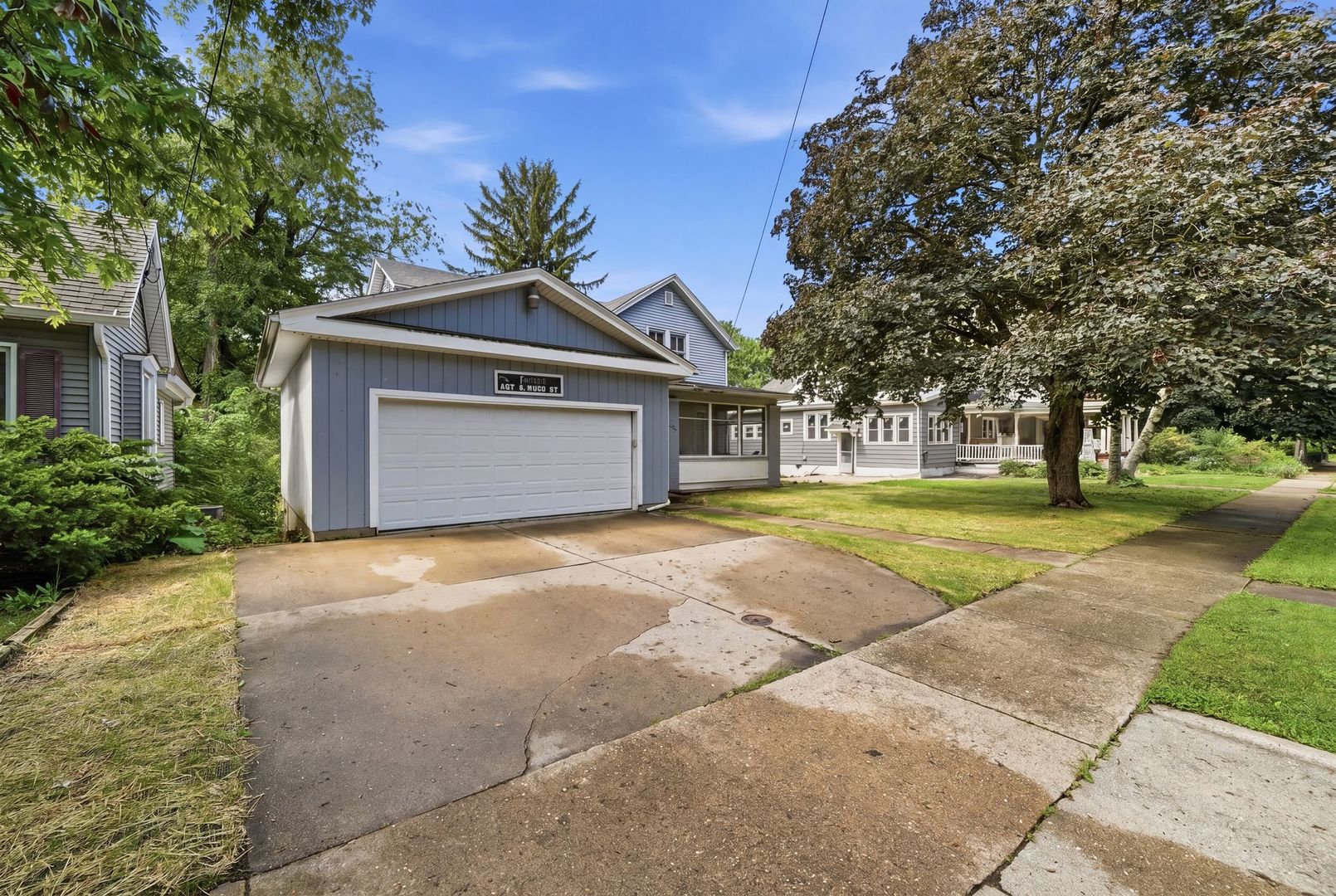 2nd image of 627 E Main St, Ottawa, IL 61350 | MLS# 12710015