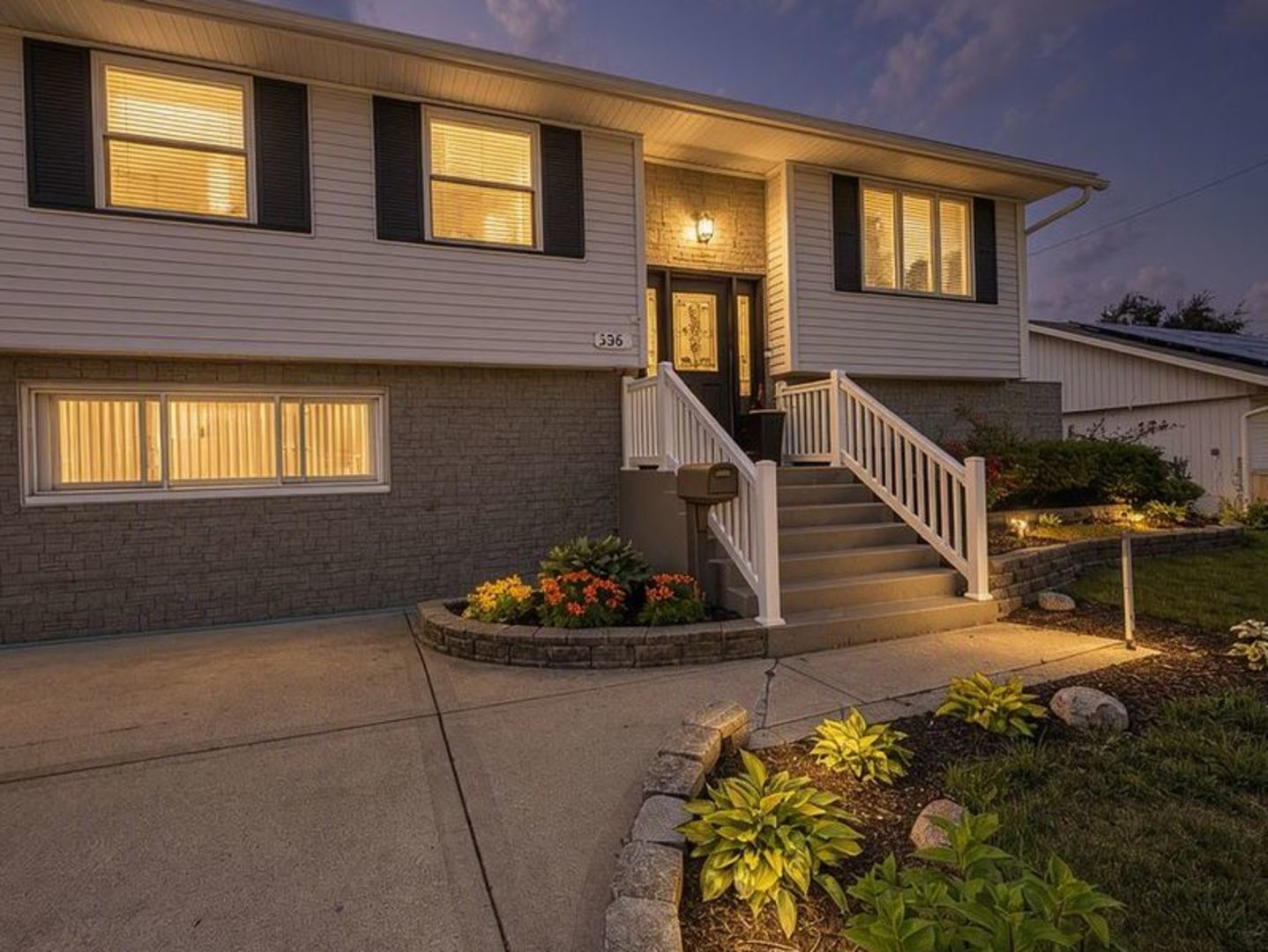2nd image of 336 Hemlock Ave, Romeoville, IL 60446 | MLS# 12710063