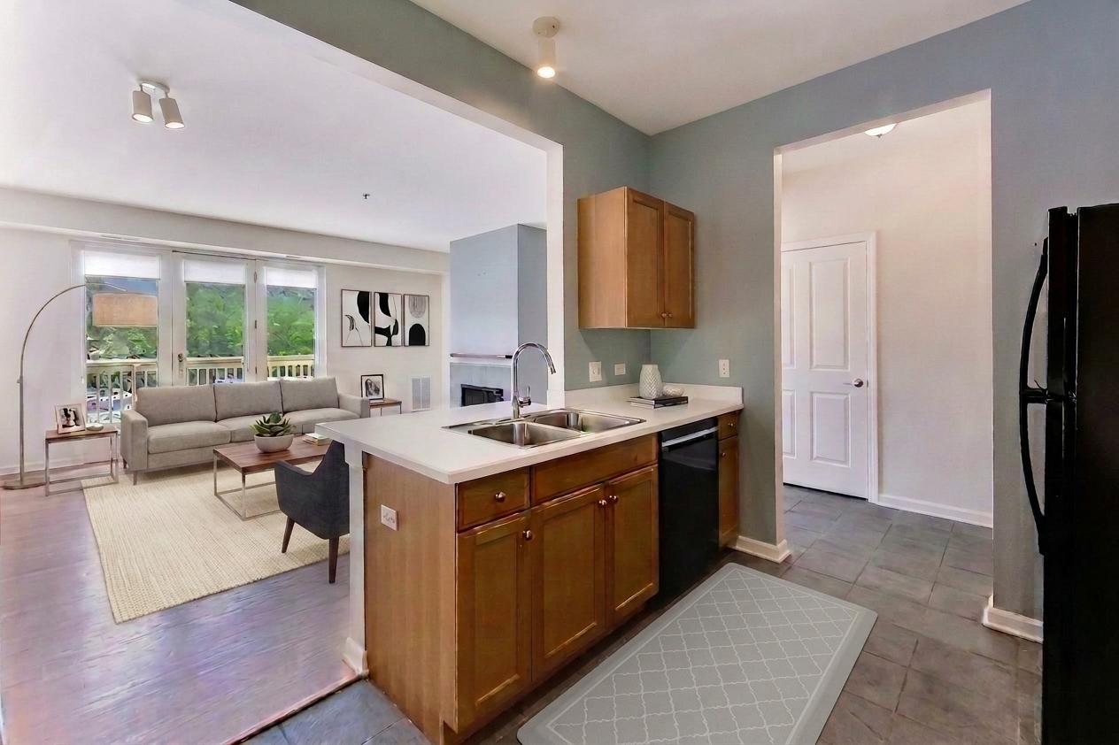 5th image of 2951 Central St #307, Evanston, IL 60201 | MLS# 12710064
