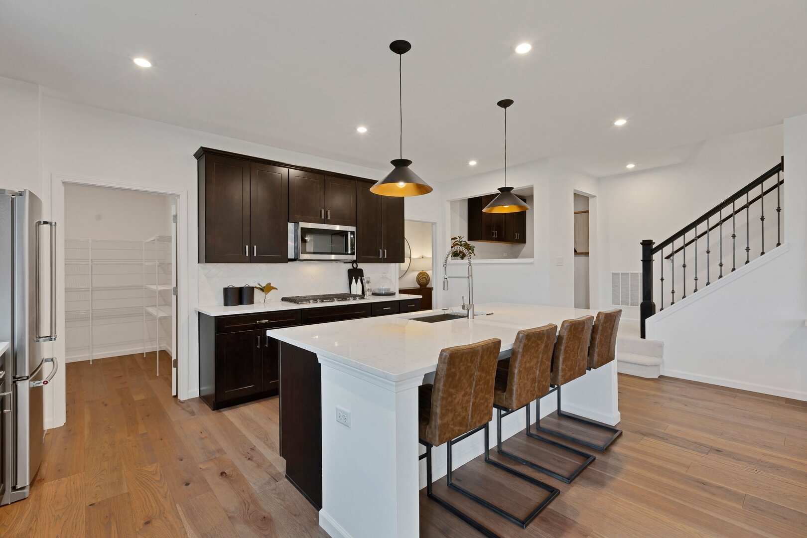 3rd image of 2548 Mallet Ct, Naperville, IL 60564 | MLS# 12710080
