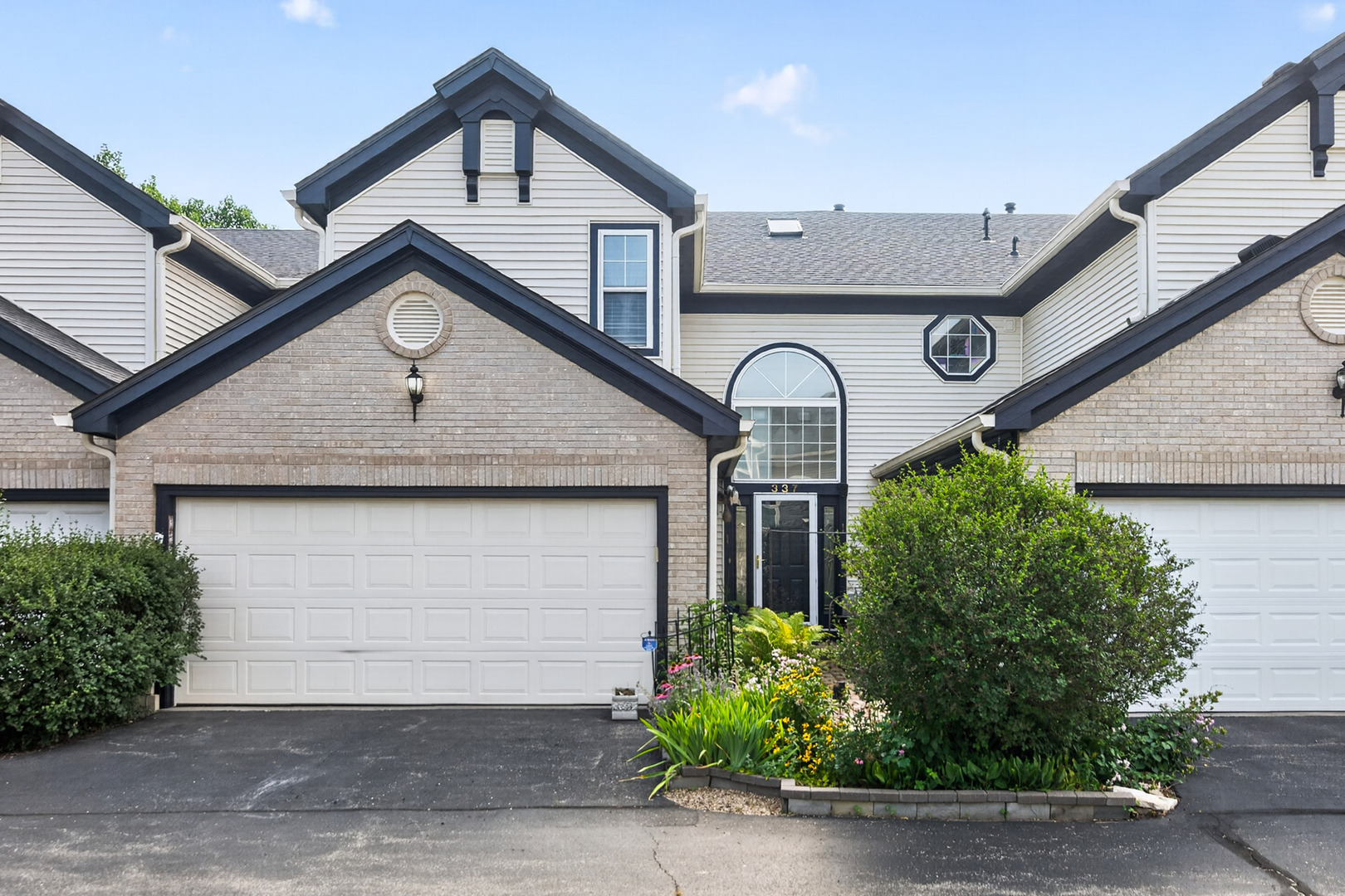 1st image of Kresswood Trails, West Chicago, IL 60185