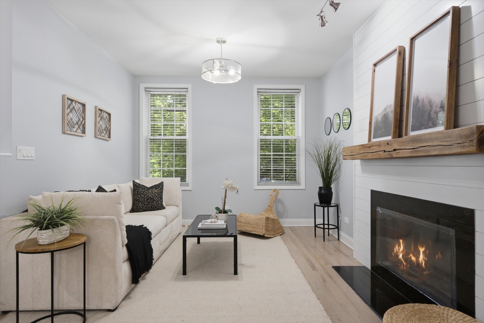 3rd image of 1457 W Fry St #1, Chicago, IL 60642 | MLS# 12710187