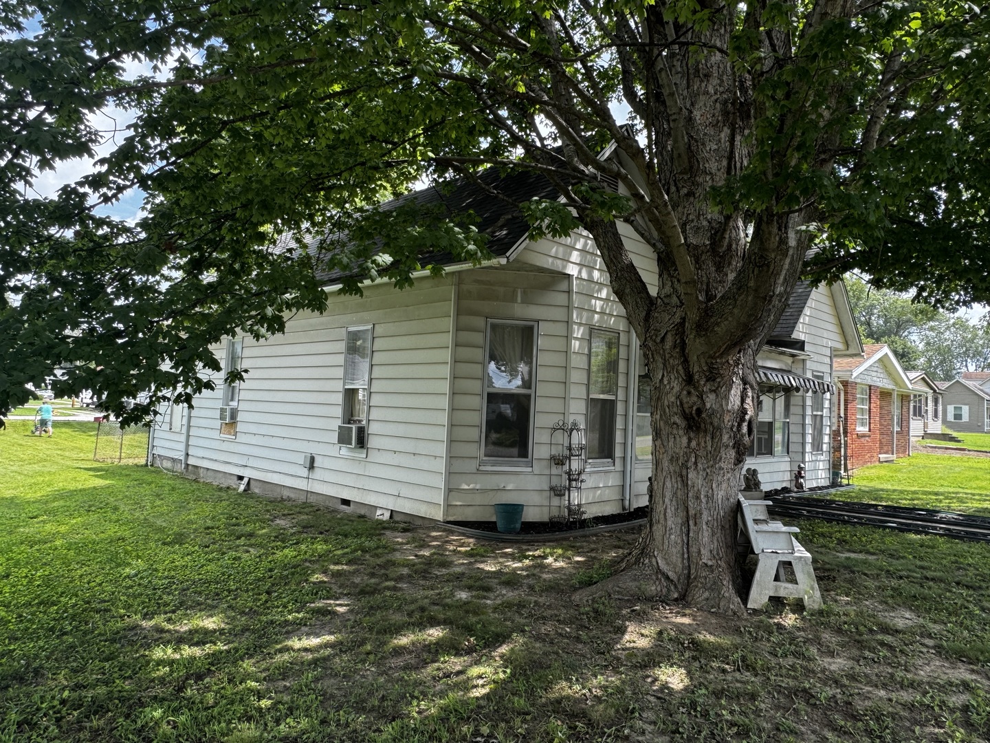 Homes for sale in Pinckneyville, IL | 507 W South St, Pinckneyville, IL 62274 | MLS# 12710235