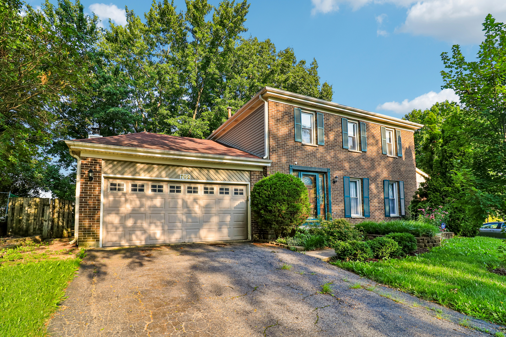 1st image of 702 Buffalo Cir, Carol Stream, IL 60188 | MLS# 12710290