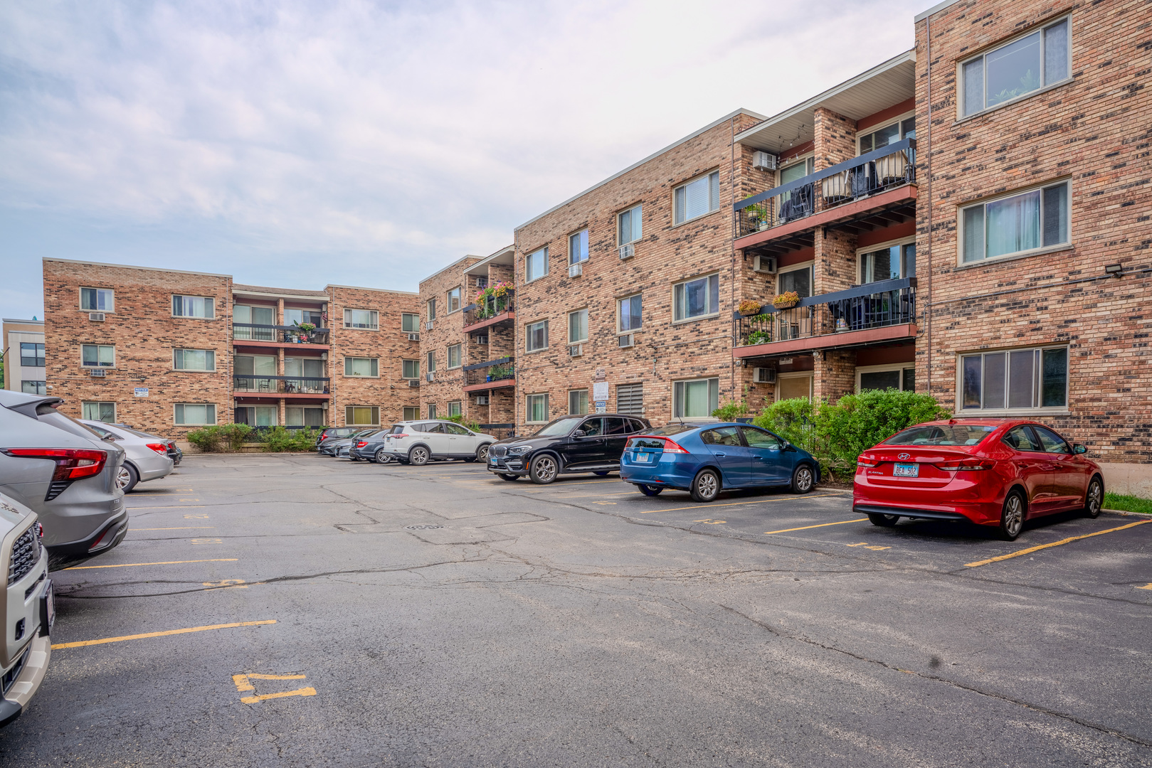 Homes for sale in Oak Park, IL | 420 S Home Ave #109N, Oak Park, IL 60302 | MLS# 12710296