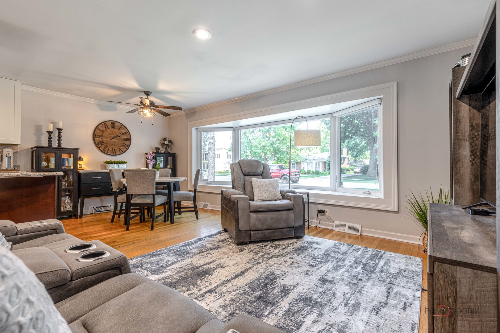 Homes for sale in Park Ridge, IL | 1220 Elliott St, Park Ridge, IL 60068 | MLS# 12710365