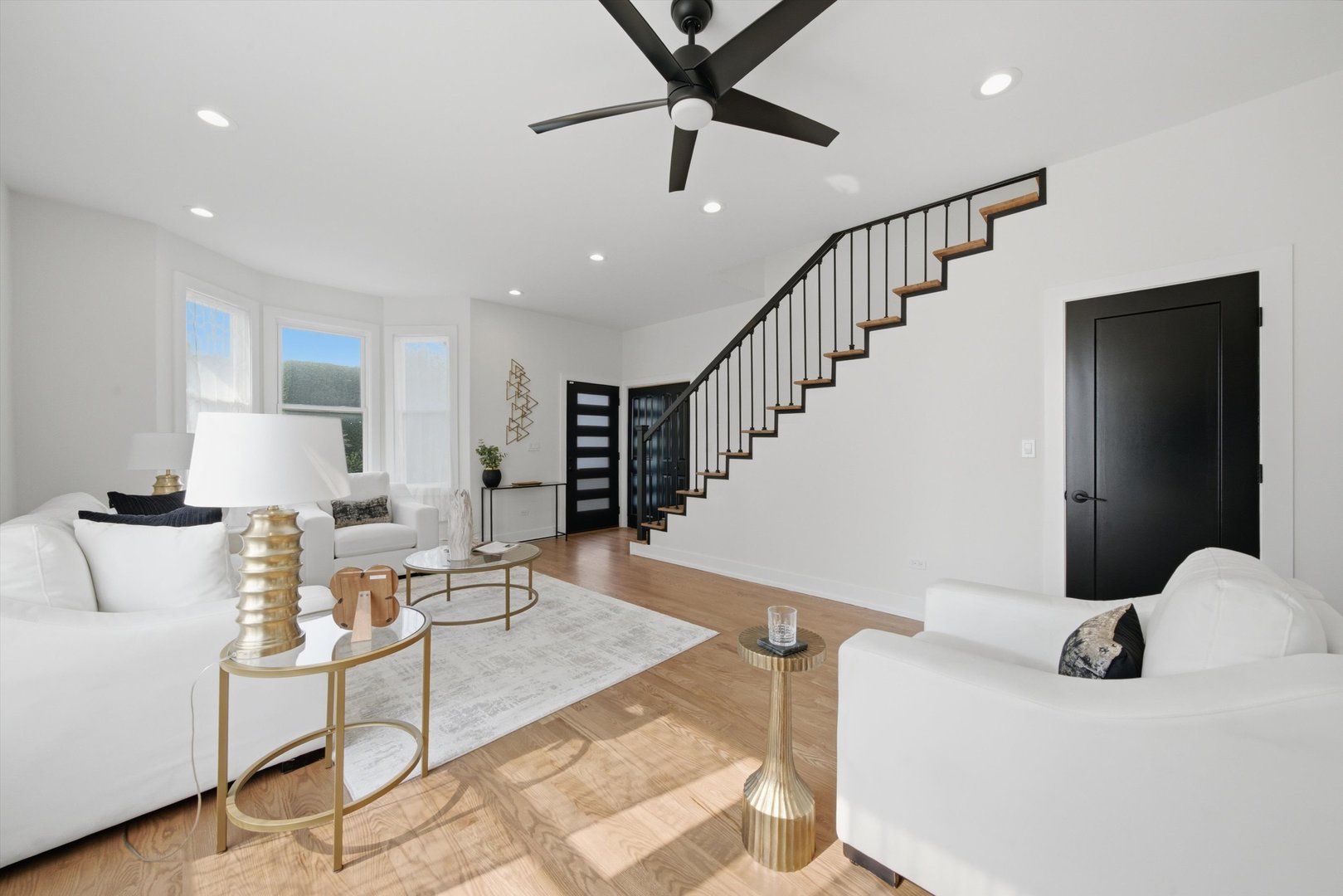 3rd image of 638 E 65Th St, Chicago, IL 60637 | MLS# 12710393
