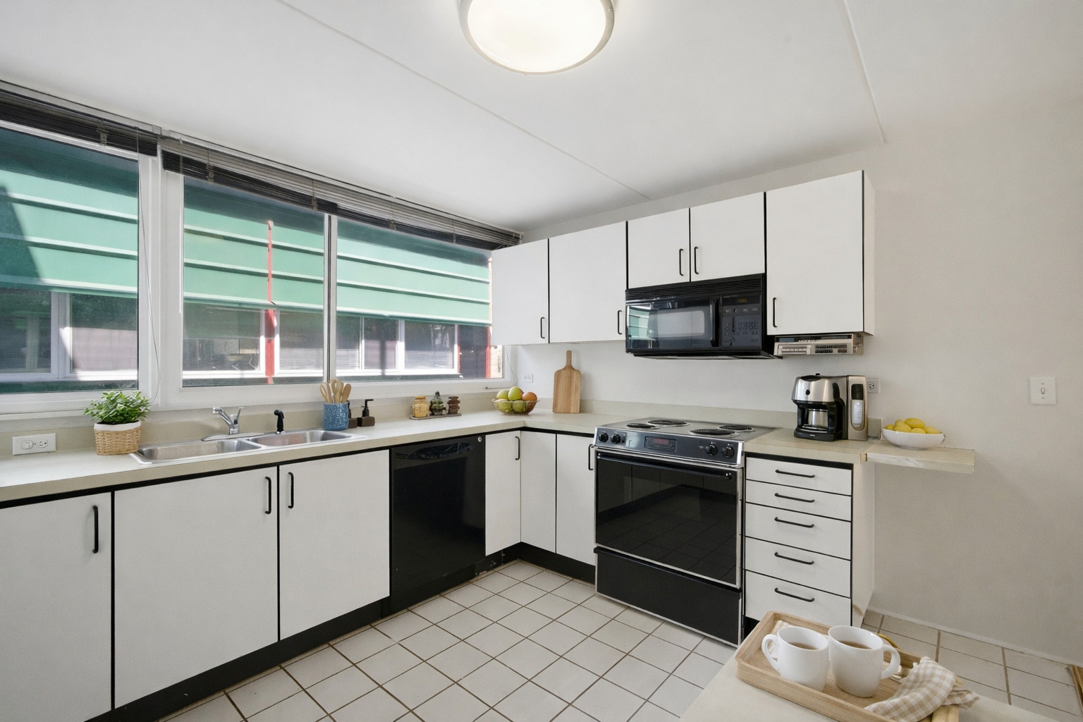 4th image of 840 Michigan Ave #10, Evanston, IL 60202 | MLS# 12710416