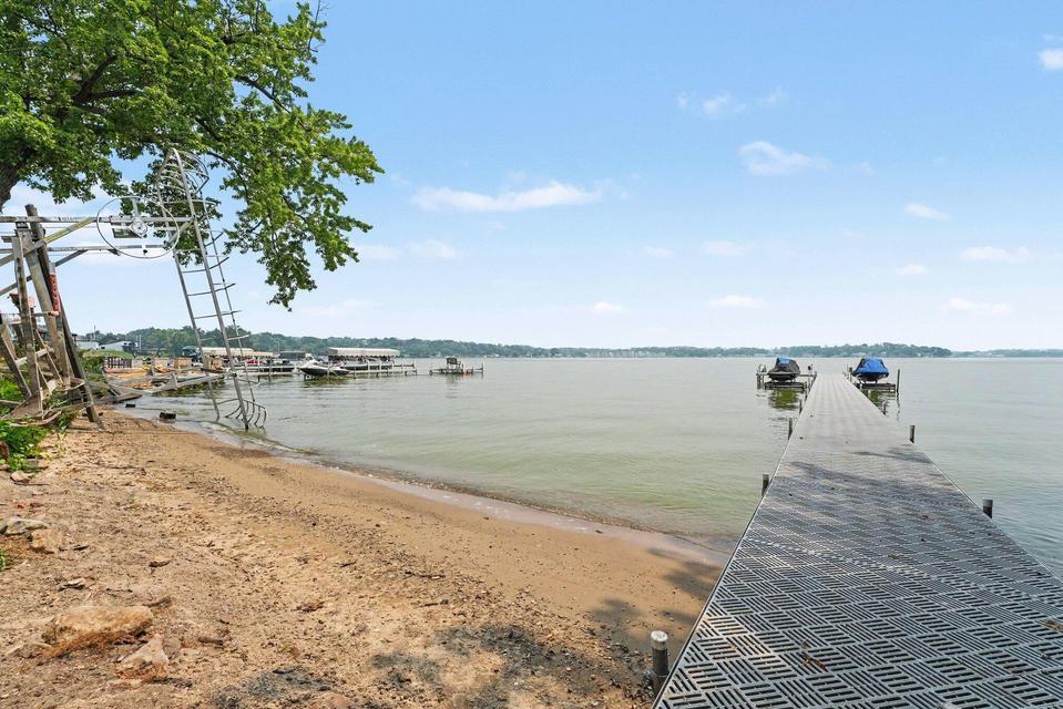 2nd image of 8331 Lake Shore Dr, Cedar Lake, IN 46303 | MLS# 12710476