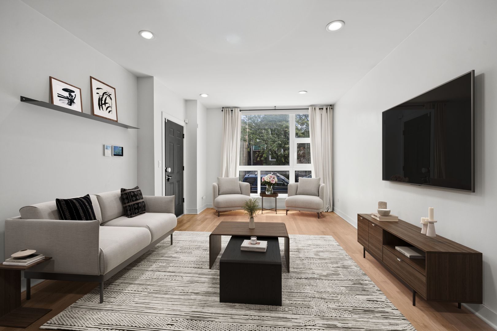 2nd image of 1810 S Racine Ave #1, Chicago, IL 60608 | MLS# 12710485