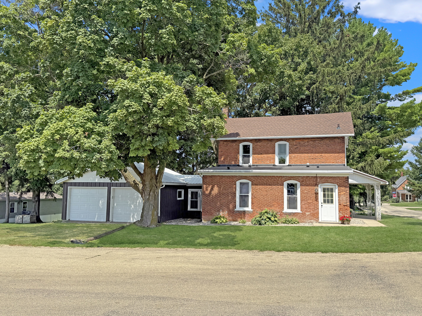 Homes for sale in Orangeville, IL | 104 S Johnson St, Orangeville, IL 61060 | MLS# 12710677