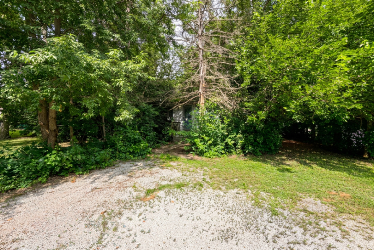 Homes for sale in Chenoa, IL | 414 N 3rd Ave, Chenoa, IL 61726 | MLS# 12710697
