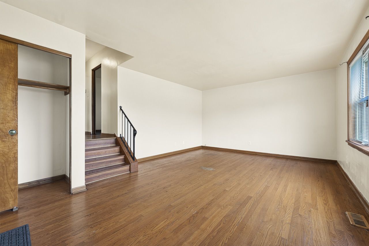 4th image of 524 Hirsch Ave, Calumet City, IL 60409 | MLS# 12710706