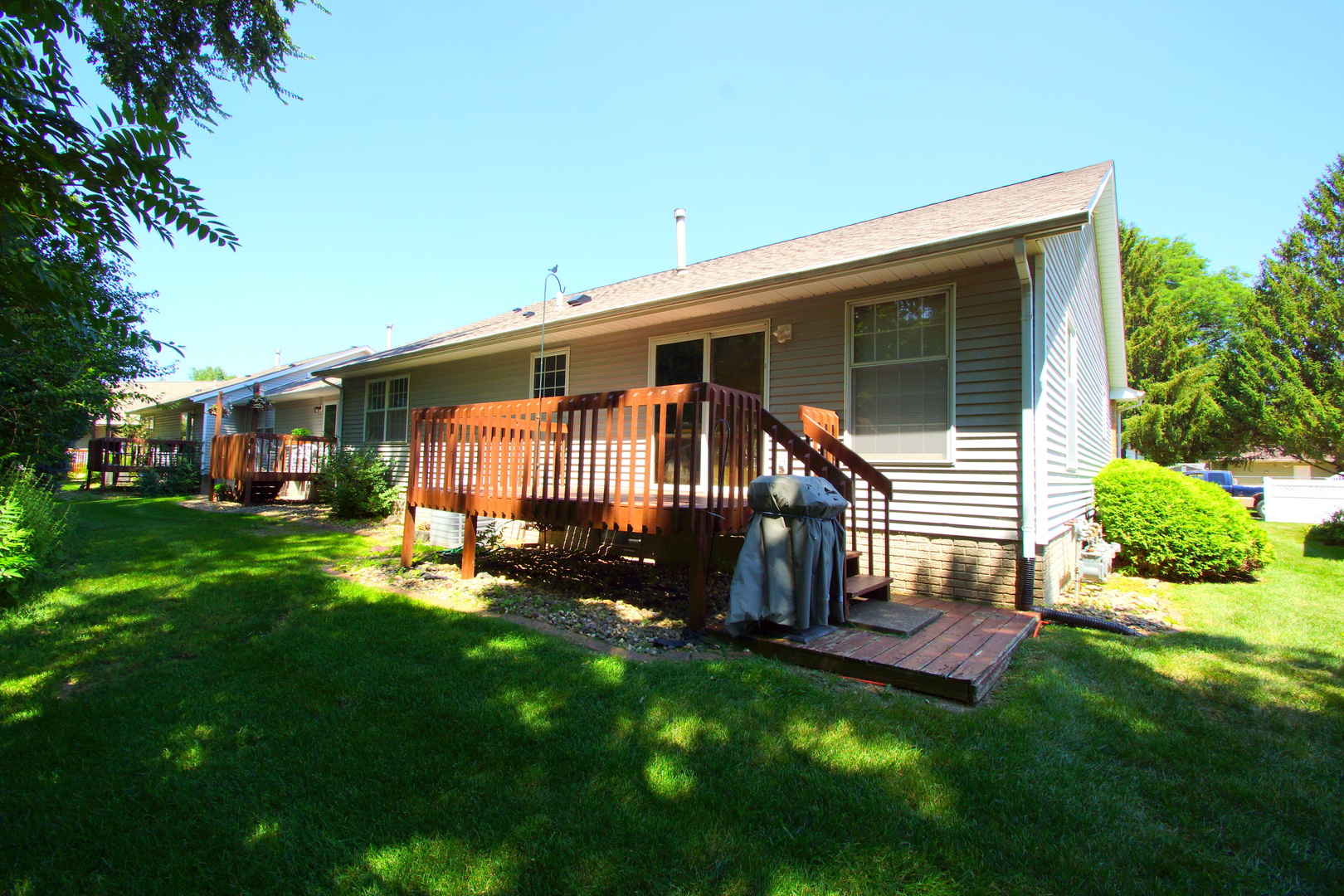22nd image of 2623 1st Street Ct, Moline, IL 61265 | MLS# 12710720