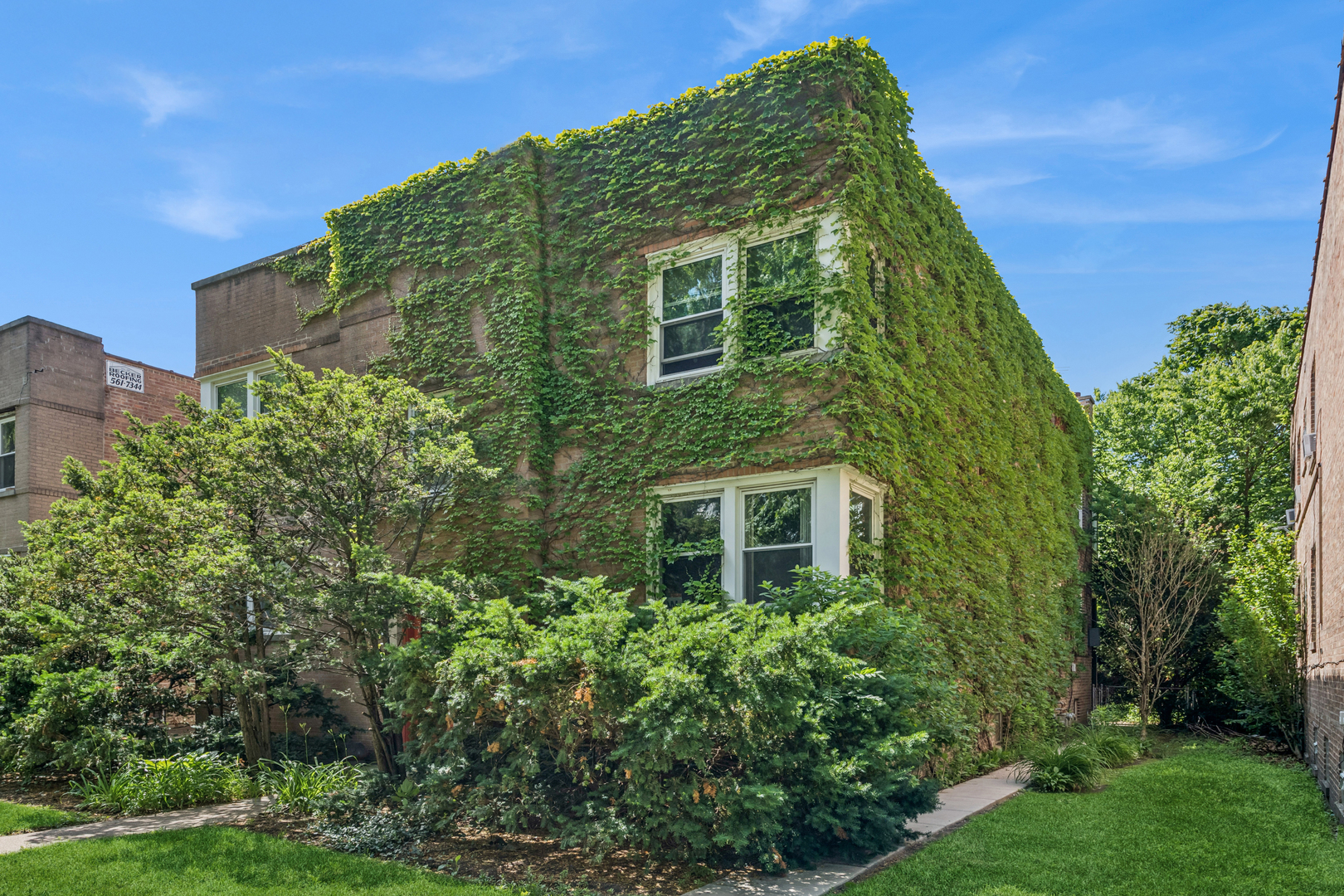 2nd image of 1400 Brummel St #2E, Evanston, IL 60202 | MLS# 12710728