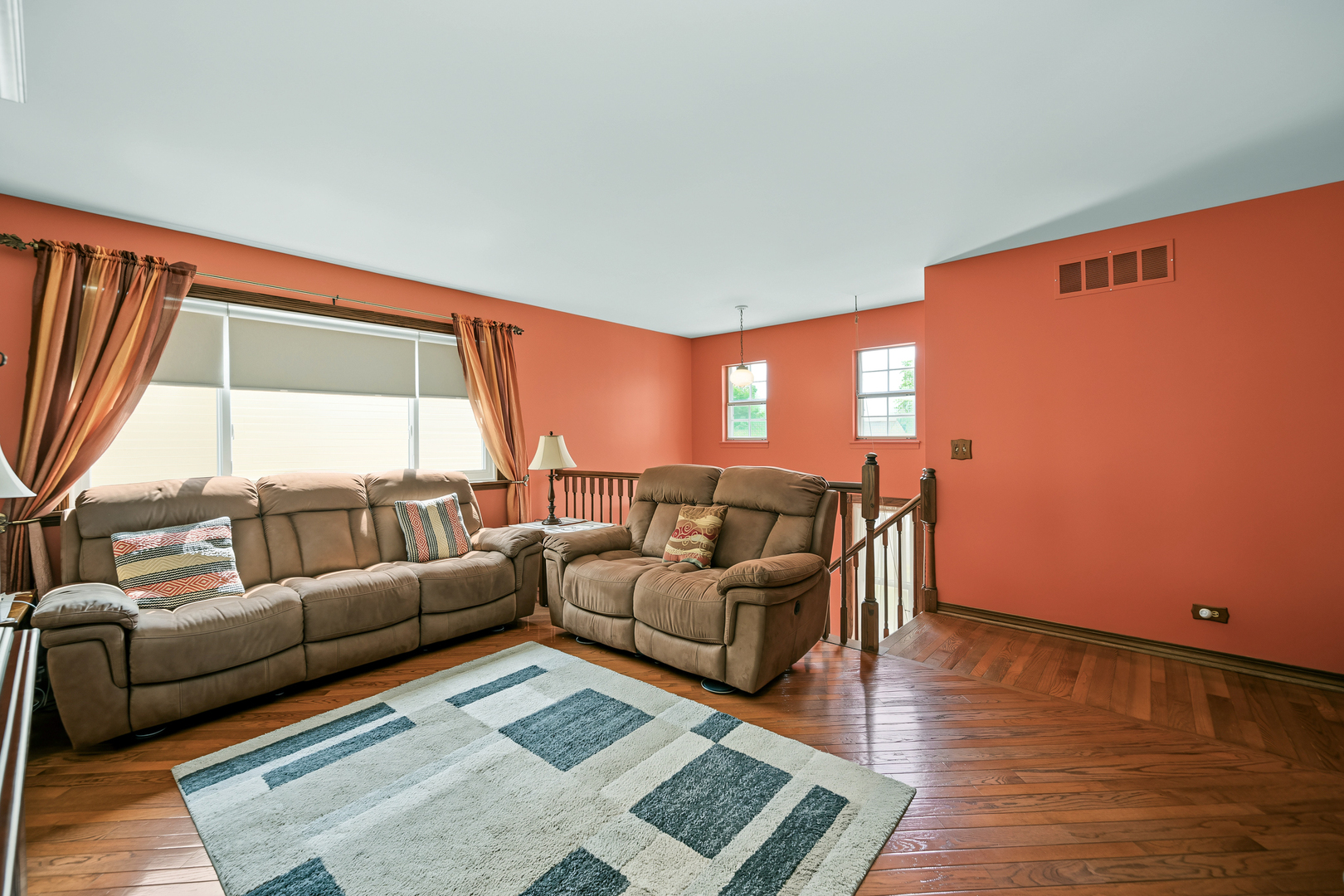 4th image of 1293 Caribou Trl, Carol Stream, IL 60188 | MLS# 12710767