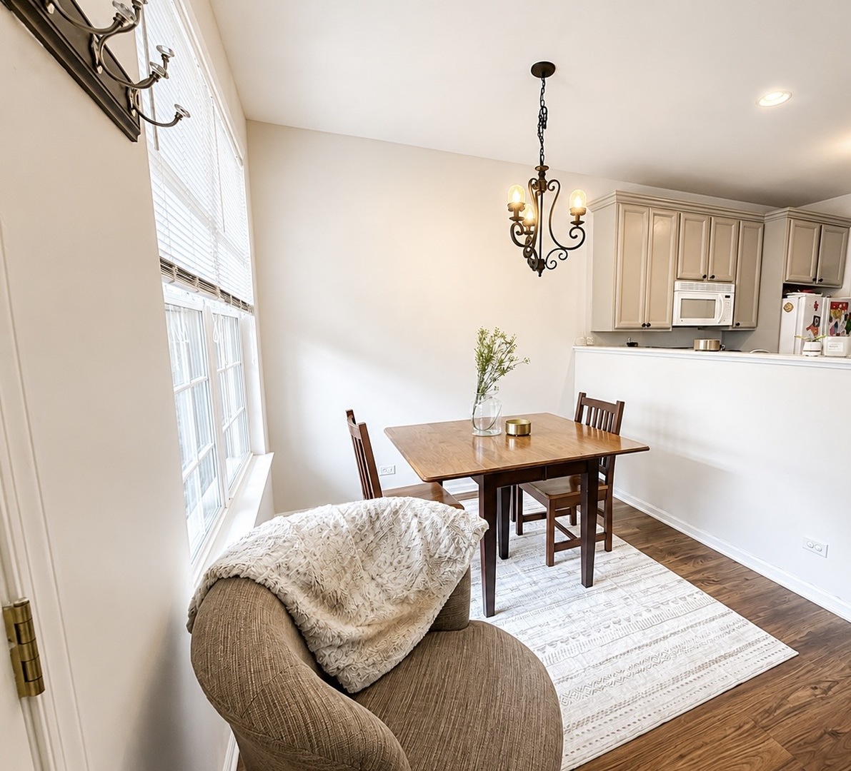 2nd image of 705 Morris Ct, Lakemoor, IL 60051 | MLS# 12710769