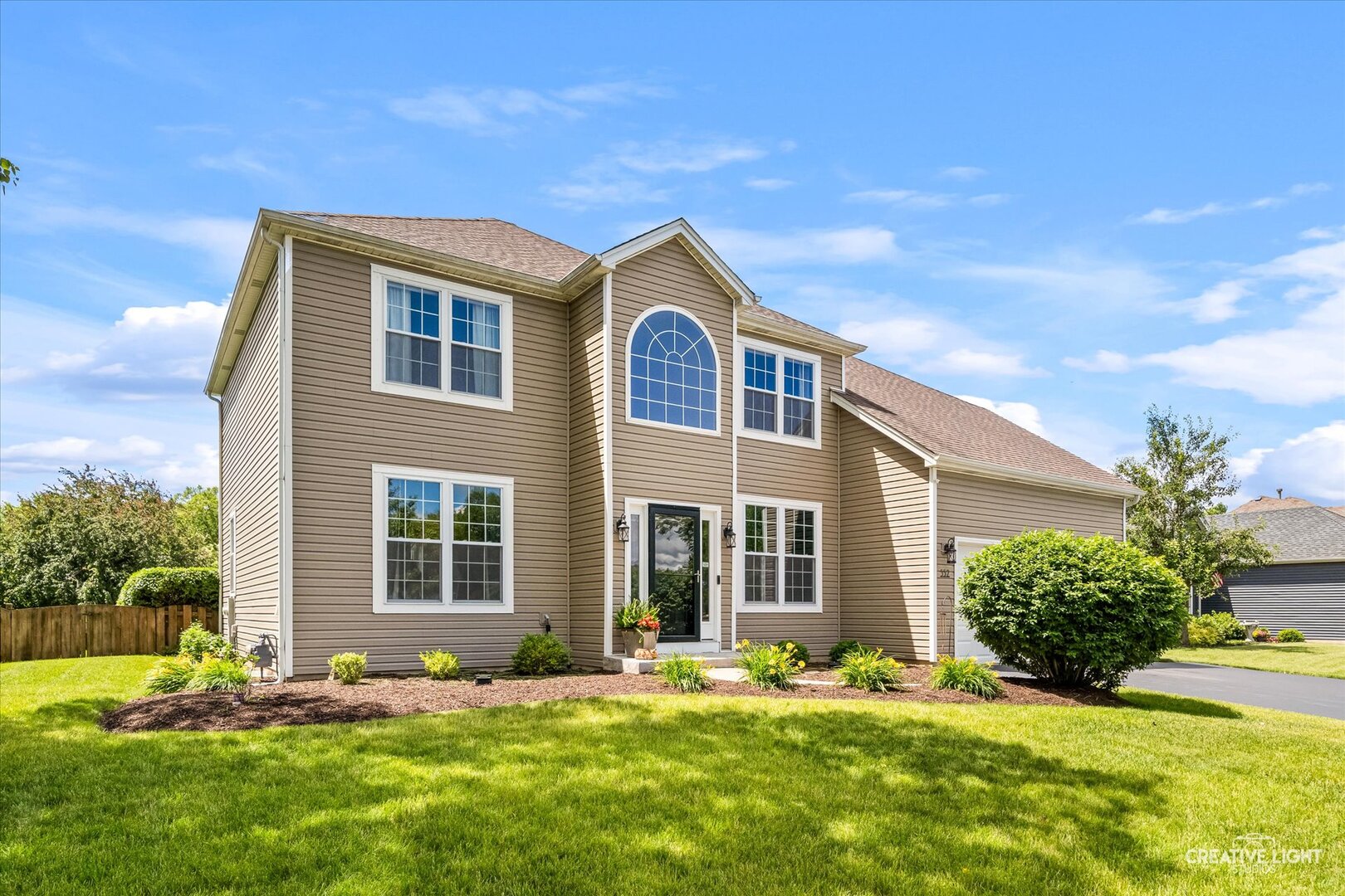 2nd image of 552 Yellowstone Ln, Yorkville, IL 60560 | MLS# 12710773