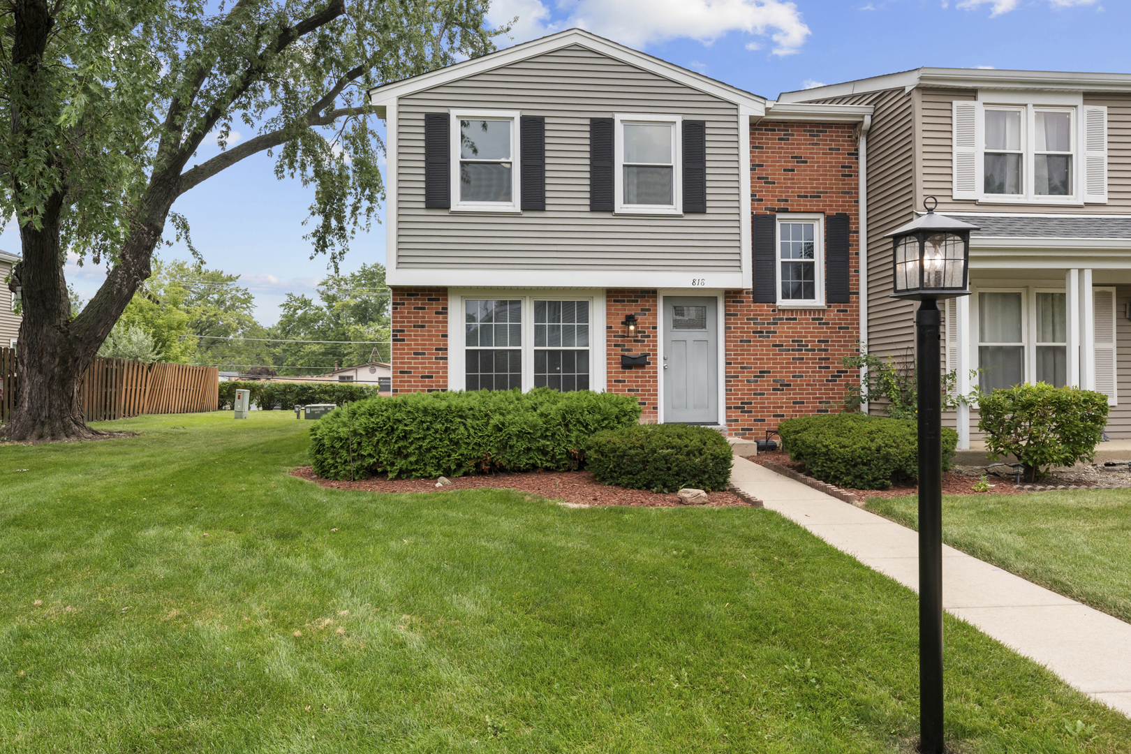 Homes for sale in Hanover Park, IL | 818 Lexington Cir, Hanover Park, IL 60133 | MLS# 12710813