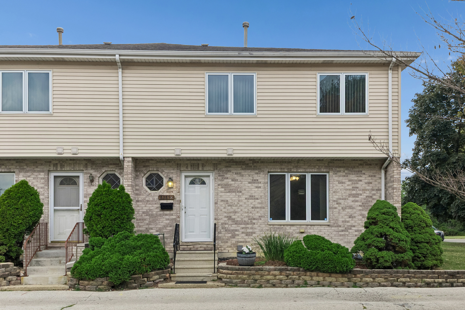 1st image of 4241 Lindenwood Dr #A, Matteson, IL 60443 | MLS# 12710818