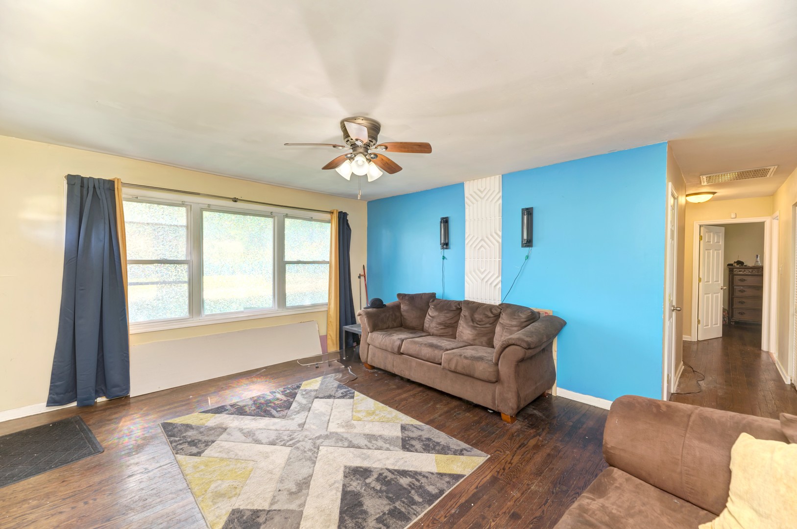 4th image of 16100 Circle Dr, Markham, IL 60428 | MLS# 12710925