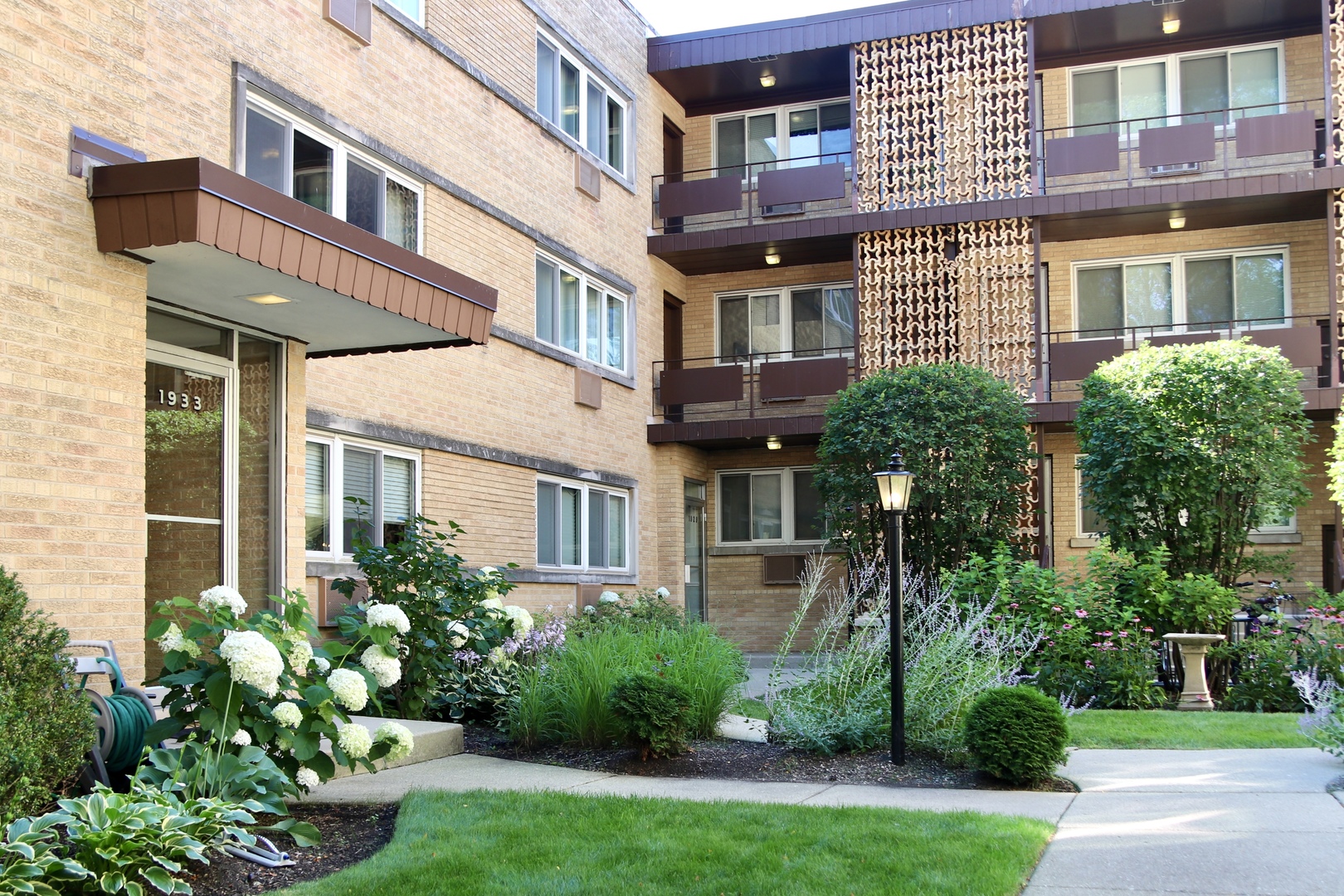 1st image of 1933 Harrison St #3B, Evanston, IL 60201 | MLS# 12710938