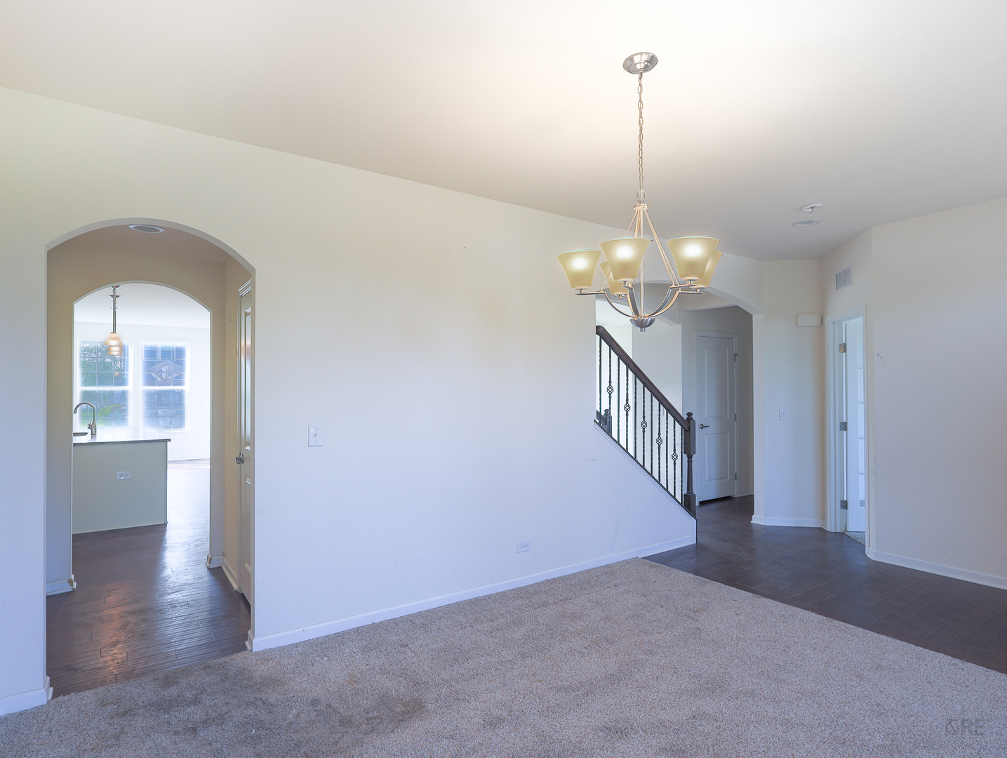 5th image of 958 Glacial Falls Dr, Gilberts, IL 60136 | MLS# 12710988