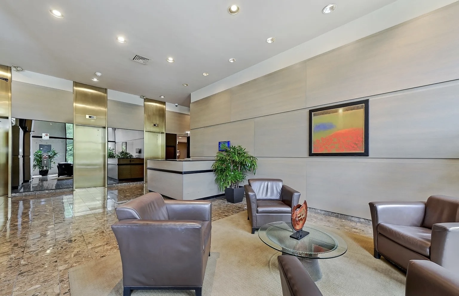 2nd image of 2500 N Lakeview Ave #3101, Chicago, IL 60614 | MLS# 12710996