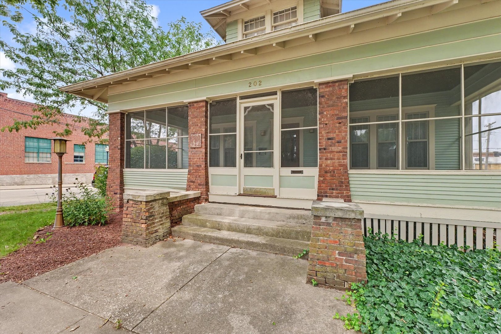 Homes for sale in Monticello, IL | 202 E Washington St, Monticello, IL 61856 | MLS# 12711090