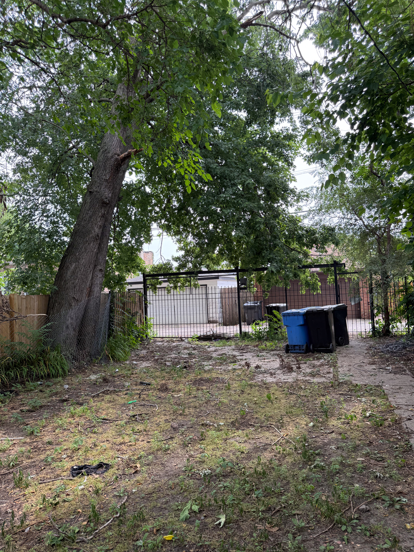 46th image of 7621 S Saint Lawrence Ave, Chicago, IL 60619 | MLS# 12711137