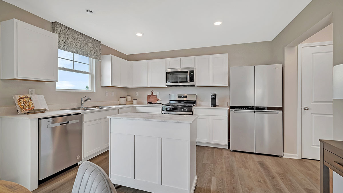 4th image of 6805 Applegate Dr, Plainfield, IL 60586 | MLS# 12711184