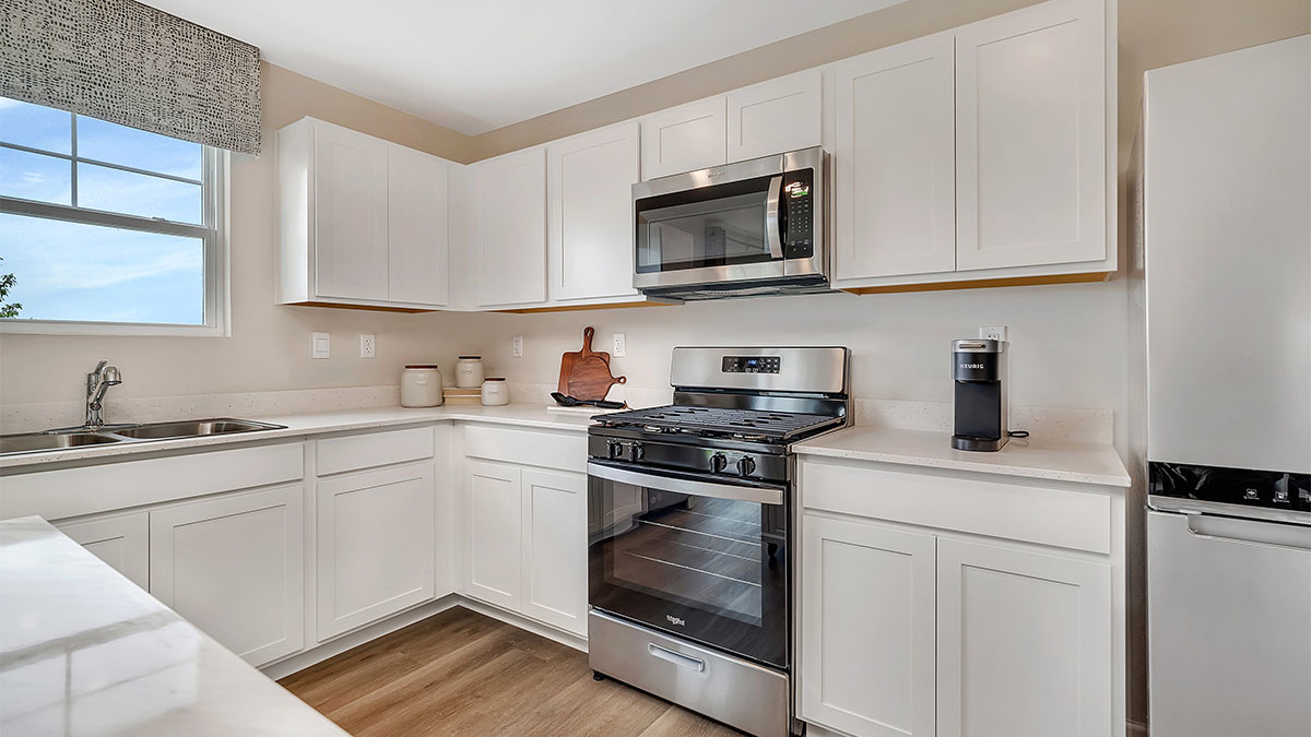 2nd image of 6805 Applegate Dr, Plainfield, IL 60586 | MLS# 12711184