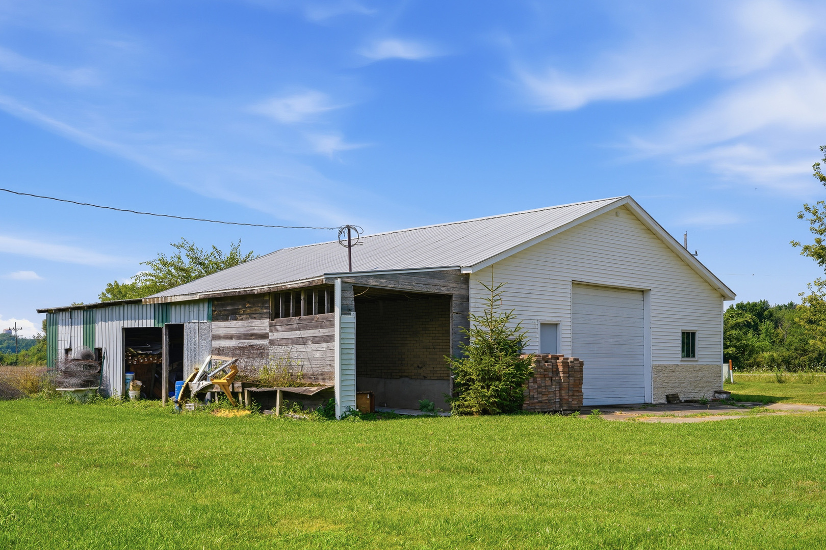 Homes for sale in Amboy, IL | 1168 Corregidor Rd, Amboy, IL 61310 | MLS# 12711219