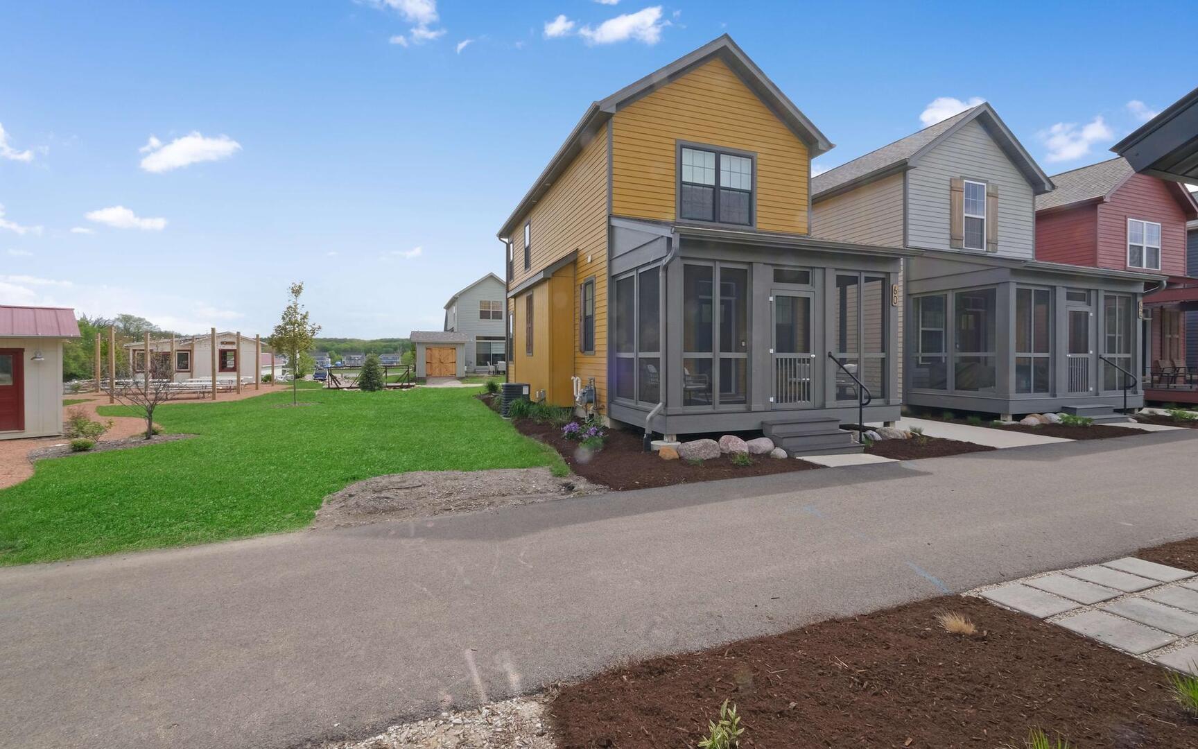 4th image of 100 Great Loop Dr, #60, Ottawa, IL 61350 | MLS# 12711225