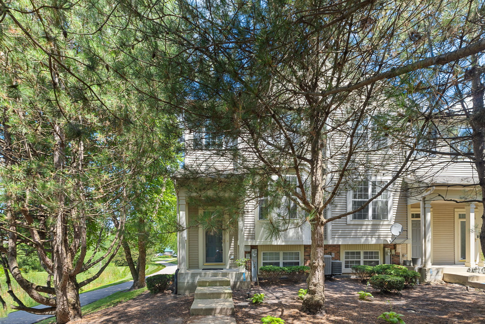 1st image of 31632 Tall Grass Ct #31632, Lakemoor, IL 60051 | MLS# 12711273