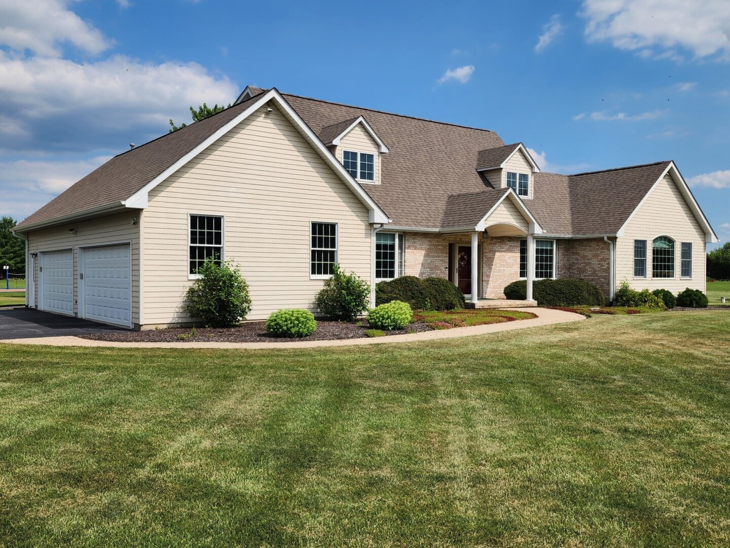 5th image of 26743 S Winfield Rd, Monee, IL 60449 | MLS# 12711291