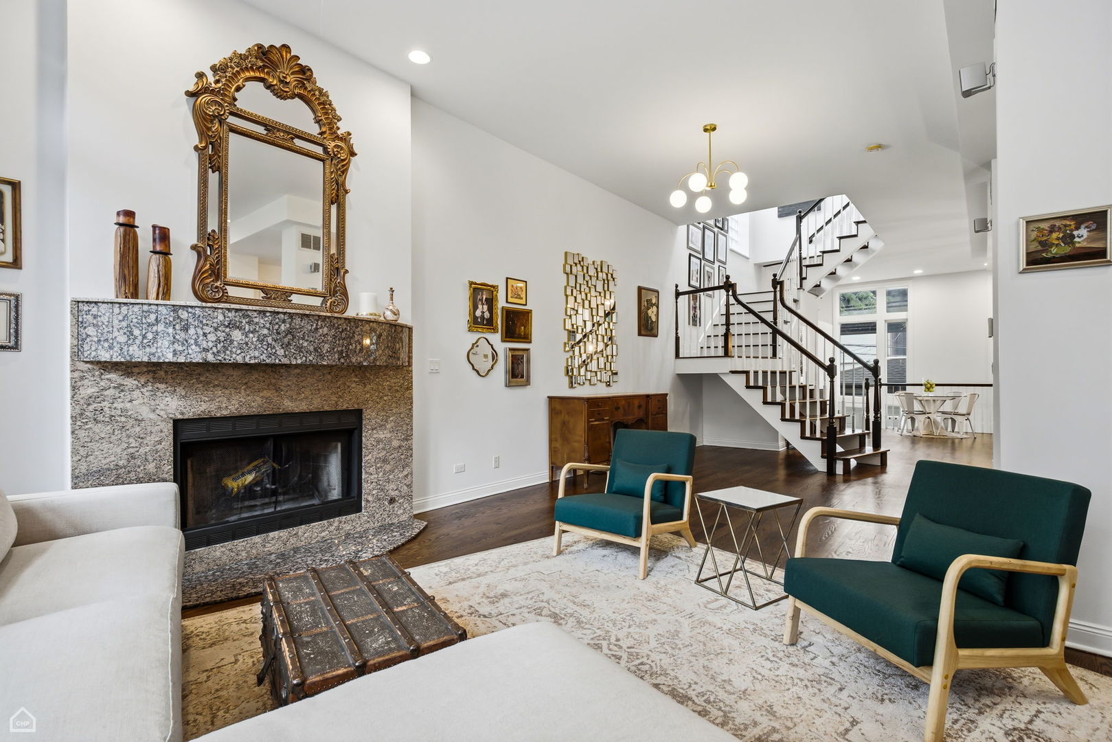 5th image of 1310 W Roscoe St, Chicago, IL 60657 | MLS# 12711301