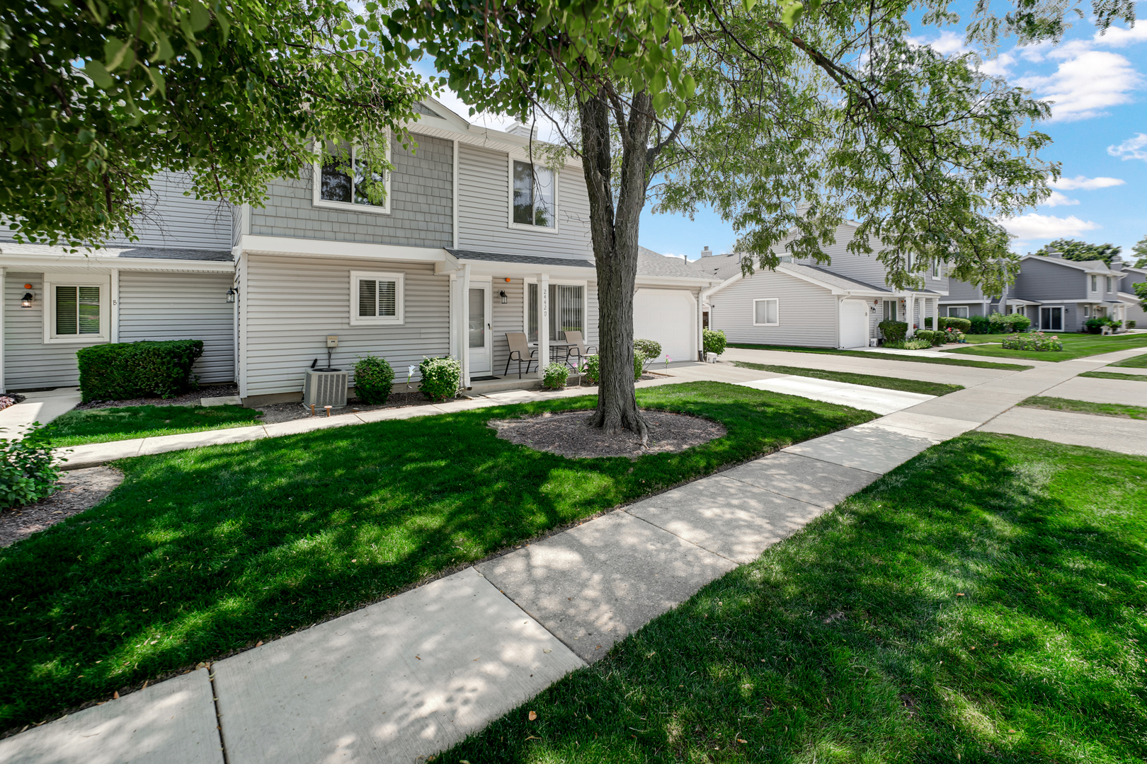 image of 2442 Brunswick Cir #4D, Woodridge, IL 60517 | MLS# 12711306