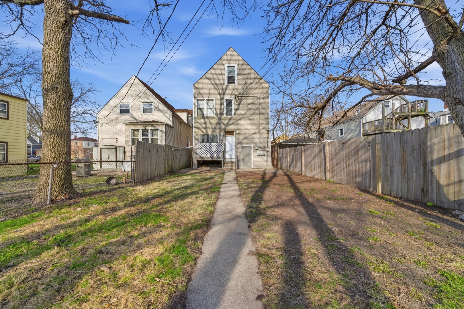 5th image of 3311 N Kostner Ave, Chicago, IL 60641 | MLS# 12711311