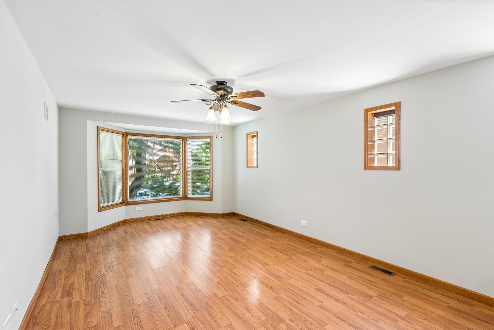 5th image of 3526 N Overhill Ave, Chicago, IL 60634 | MLS# 12711325