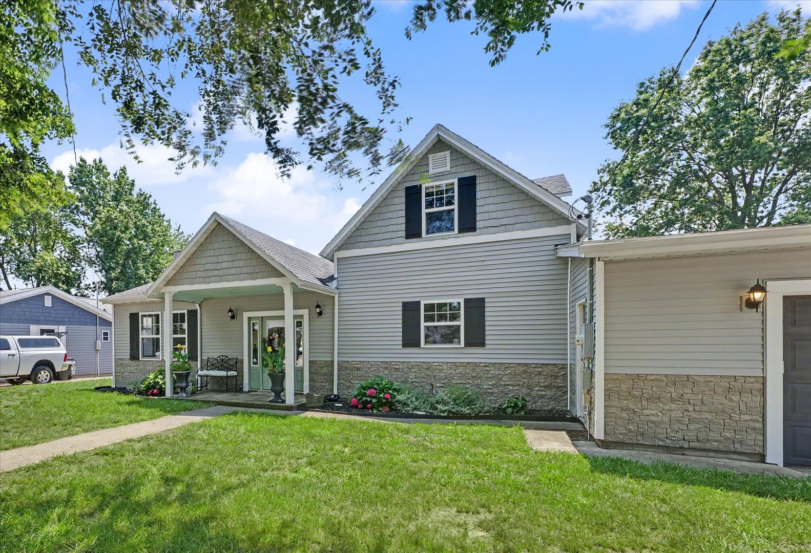 3rd image of 101 E Douglas St, St. Joseph, IL 61873 | MLS# 12711394
