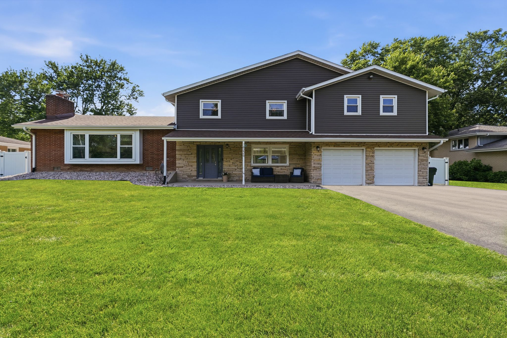 Homes for sale in Homer Glen, IL | 14226 S Chickasaw Trl, Homer Glen, IL 60491 | MLS# 12711406