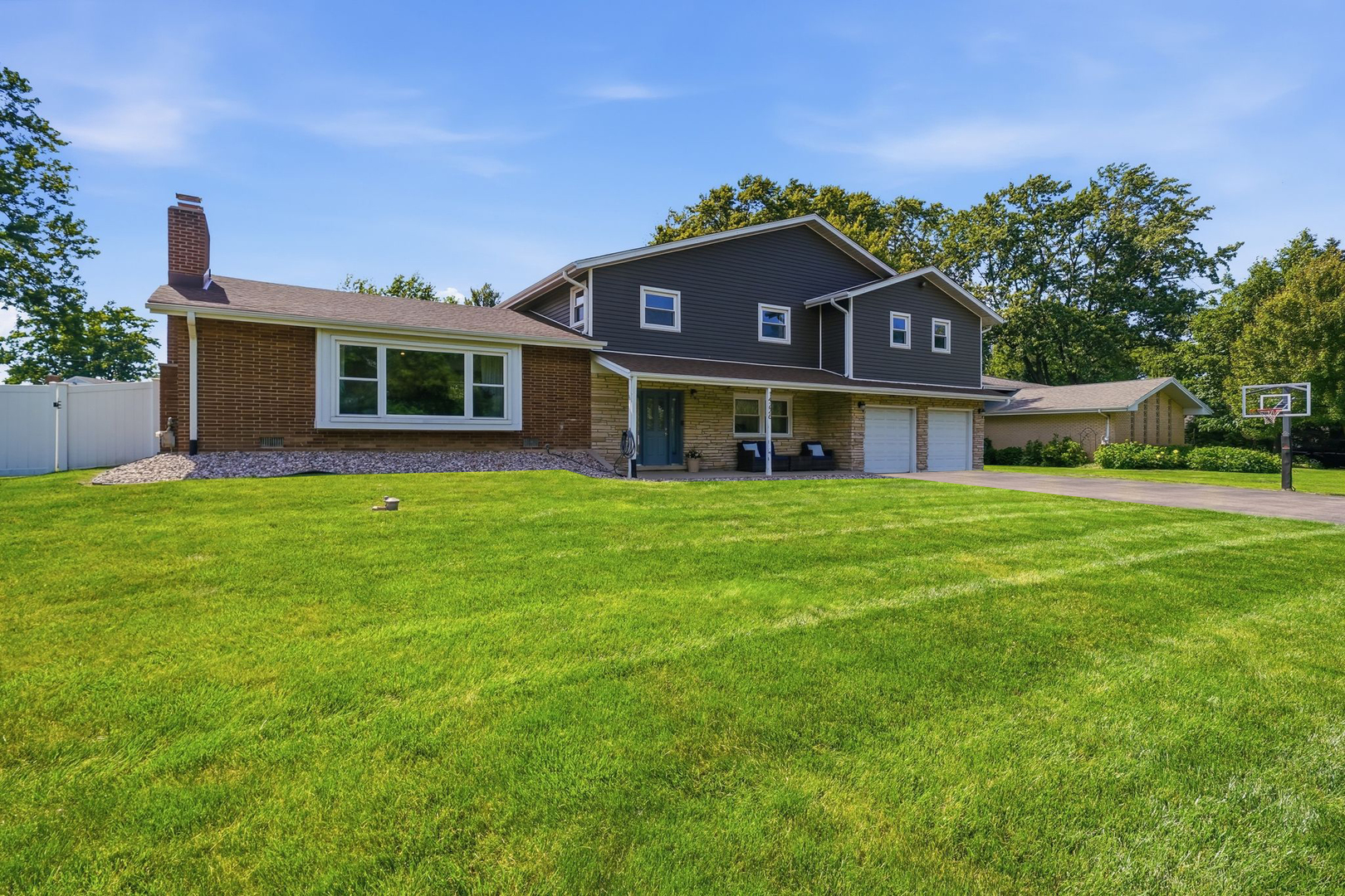 Homes for sale in Homer Glen, IL | 14226 S Chickasaw Trl, Homer Glen, IL 60491 | MLS# 12711406