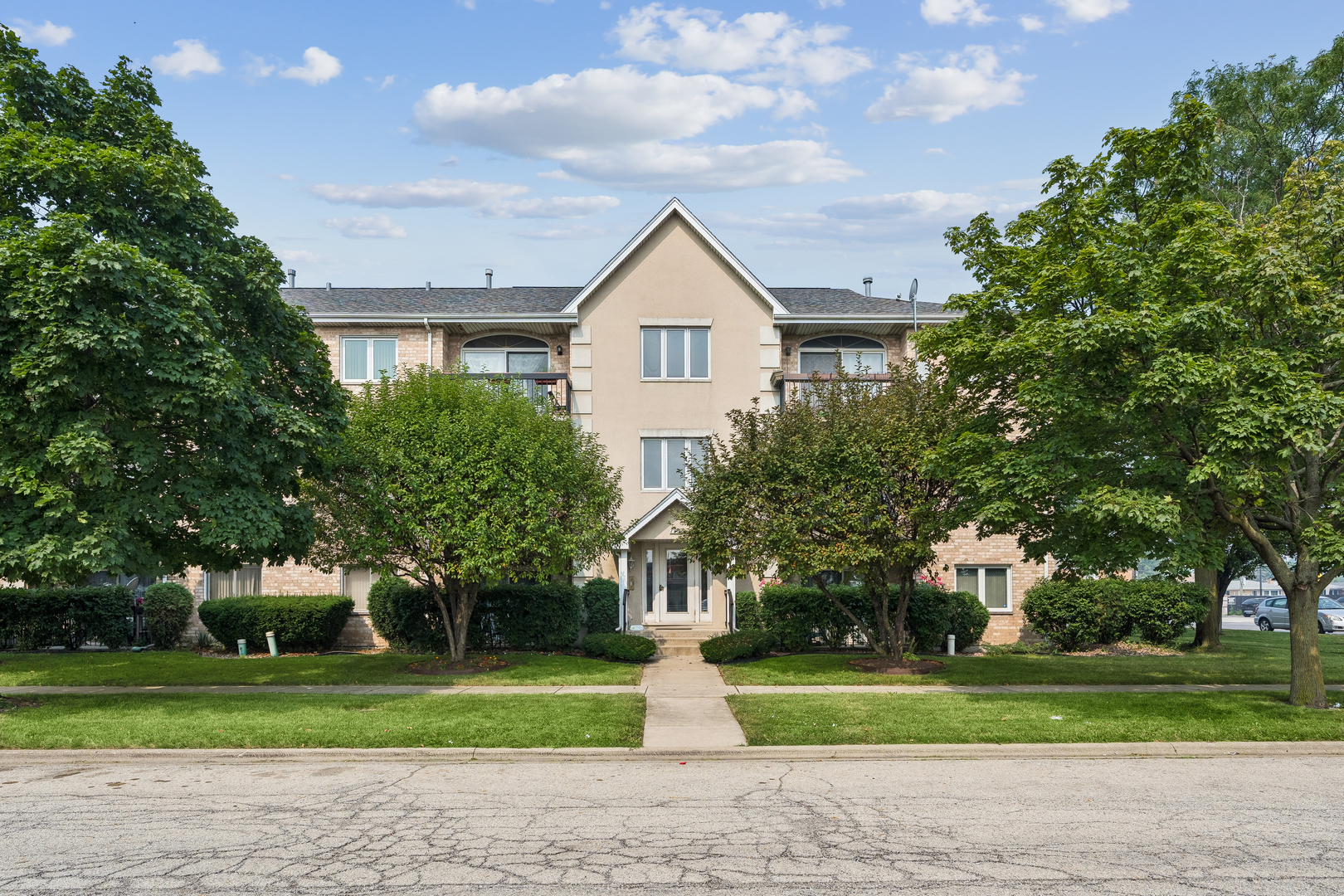 1st image of 7900 Nagle Ave #2N, Burbank, IL 60459 | MLS# 12711473