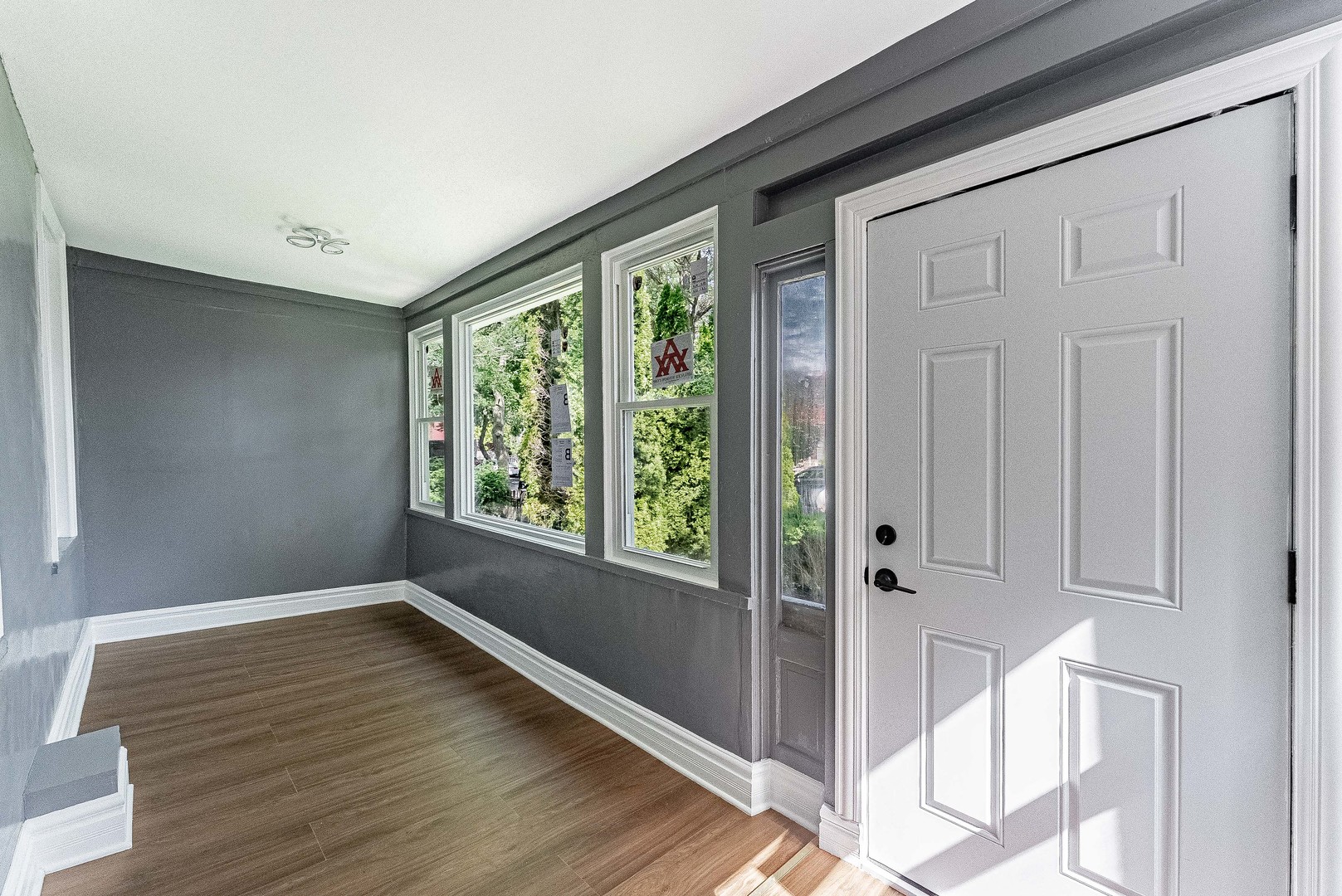 3rd image of 1914 Foster St, Evanston, IL 60201 | MLS# 12711483