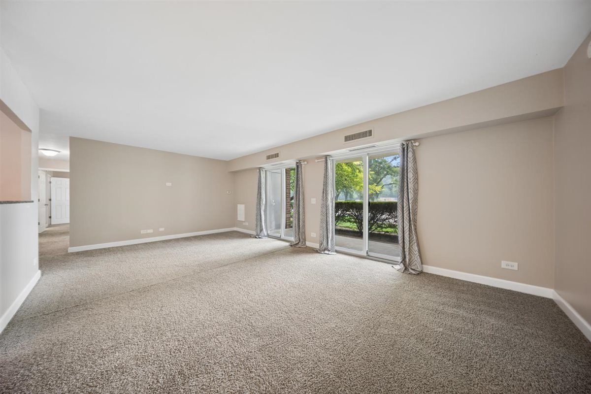 Homes for sale in Arlington Heights, IL | 1405 E Central Rd #118C, Arlington Heights, IL 60005 | MLS# 12711531