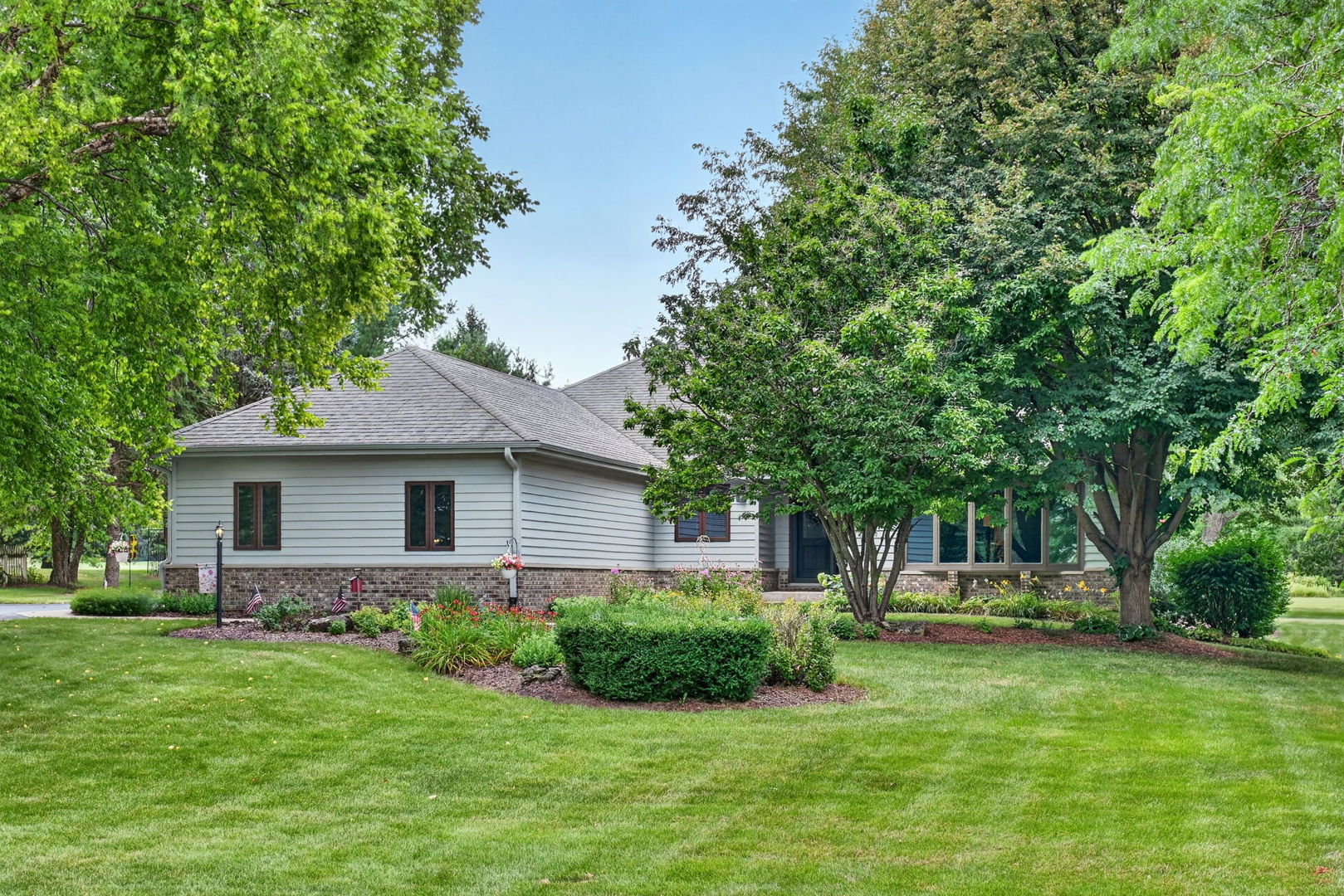 Homes for sale in Rochelle, IL | 10293 E Hickory Ridge Dr, Rochelle, IL 61068 | MLS# 12711539