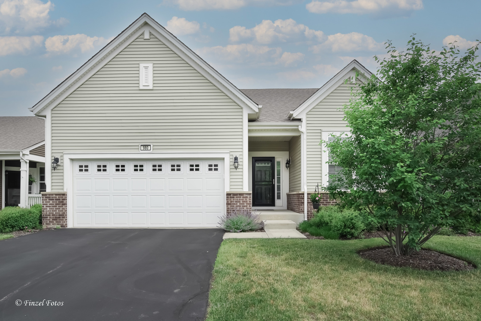 1st image of 980 Prescott Ln, Pingree Grove, IL 60140 | MLS# 12711545